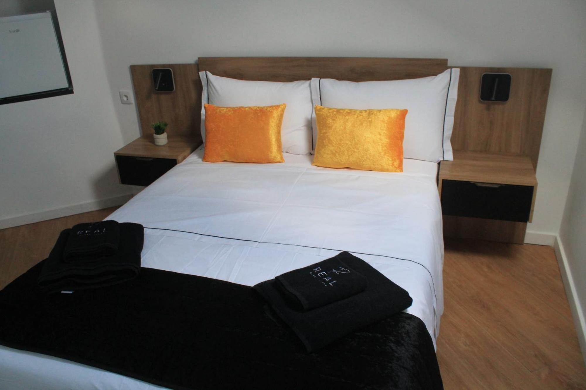 Real Guest House كوستا دا كاباريكا المظهر الخارجي الصورة