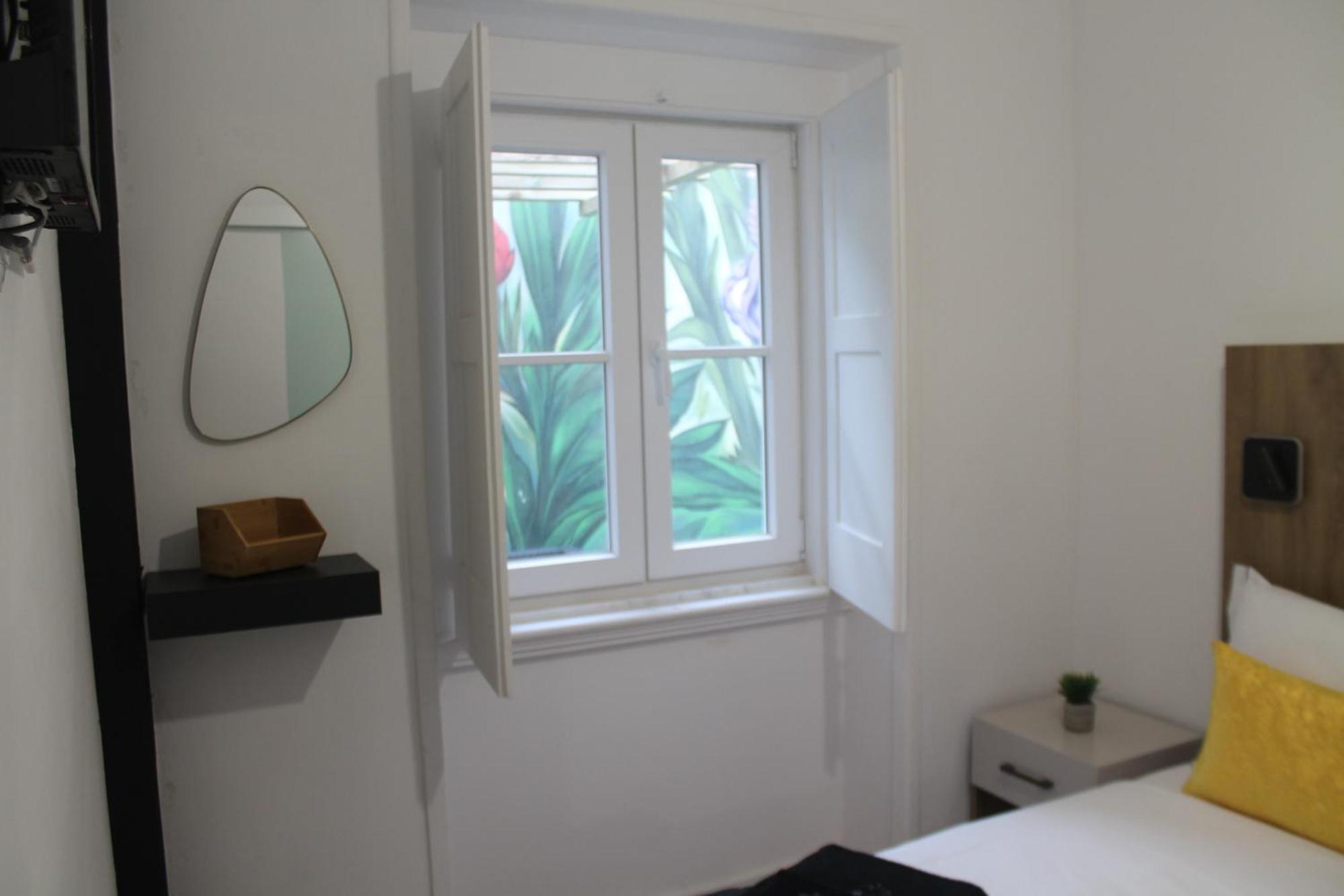 Real Guest House كوستا دا كاباريكا المظهر الخارجي الصورة